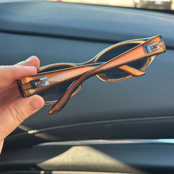 Gucci Tortoiseshell Sunglasses - Picture 1 of 6